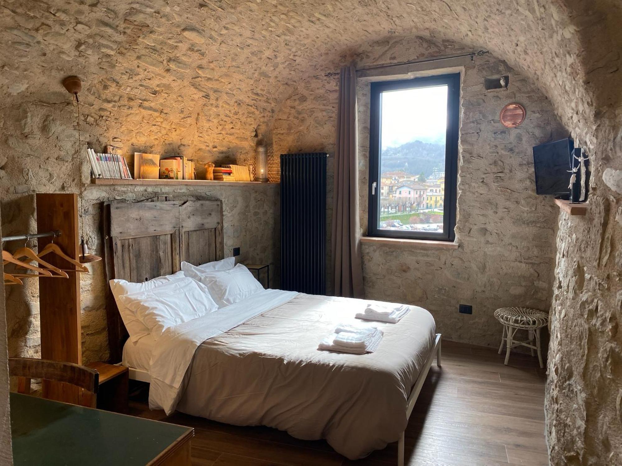 La Casa Medievale Suites E Spa Pontremoli Esterno foto