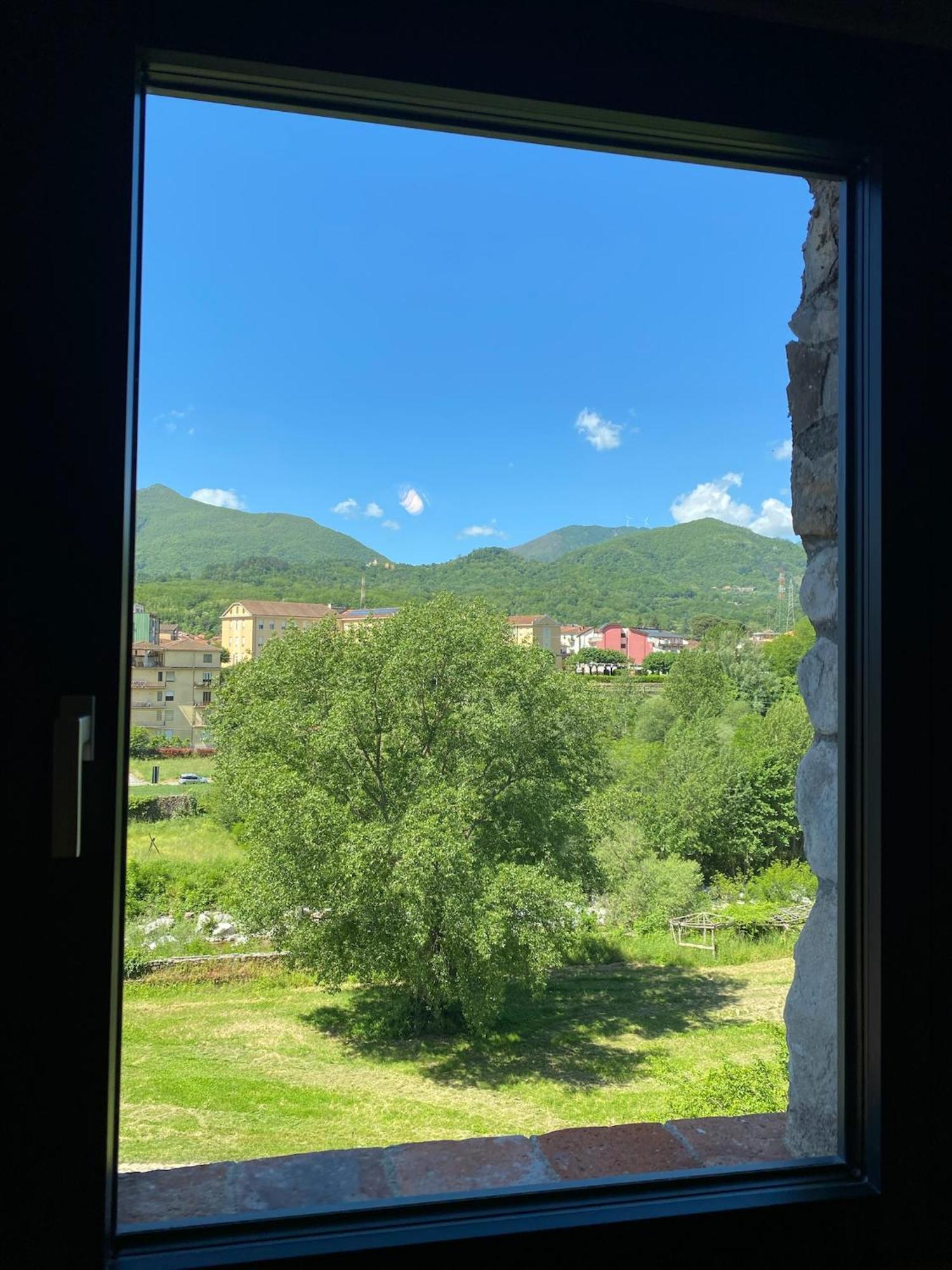 La Casa Medievale Suites E Spa Pontremoli Esterno foto