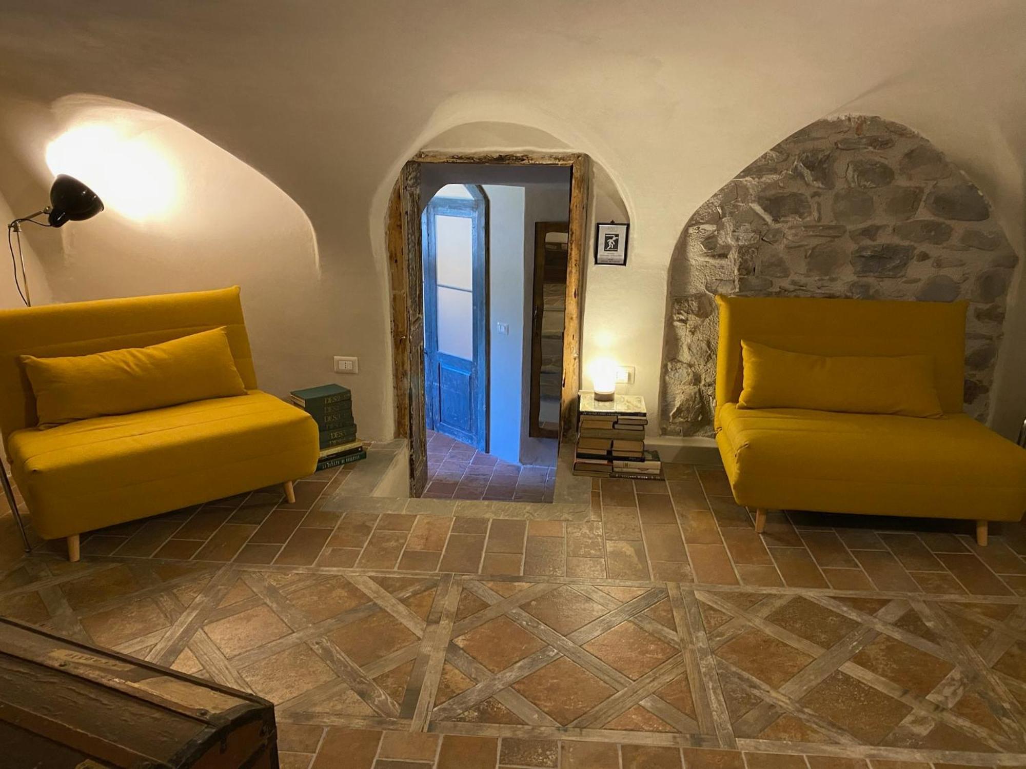La Casa Medievale Suites E Spa Pontremoli Esterno foto