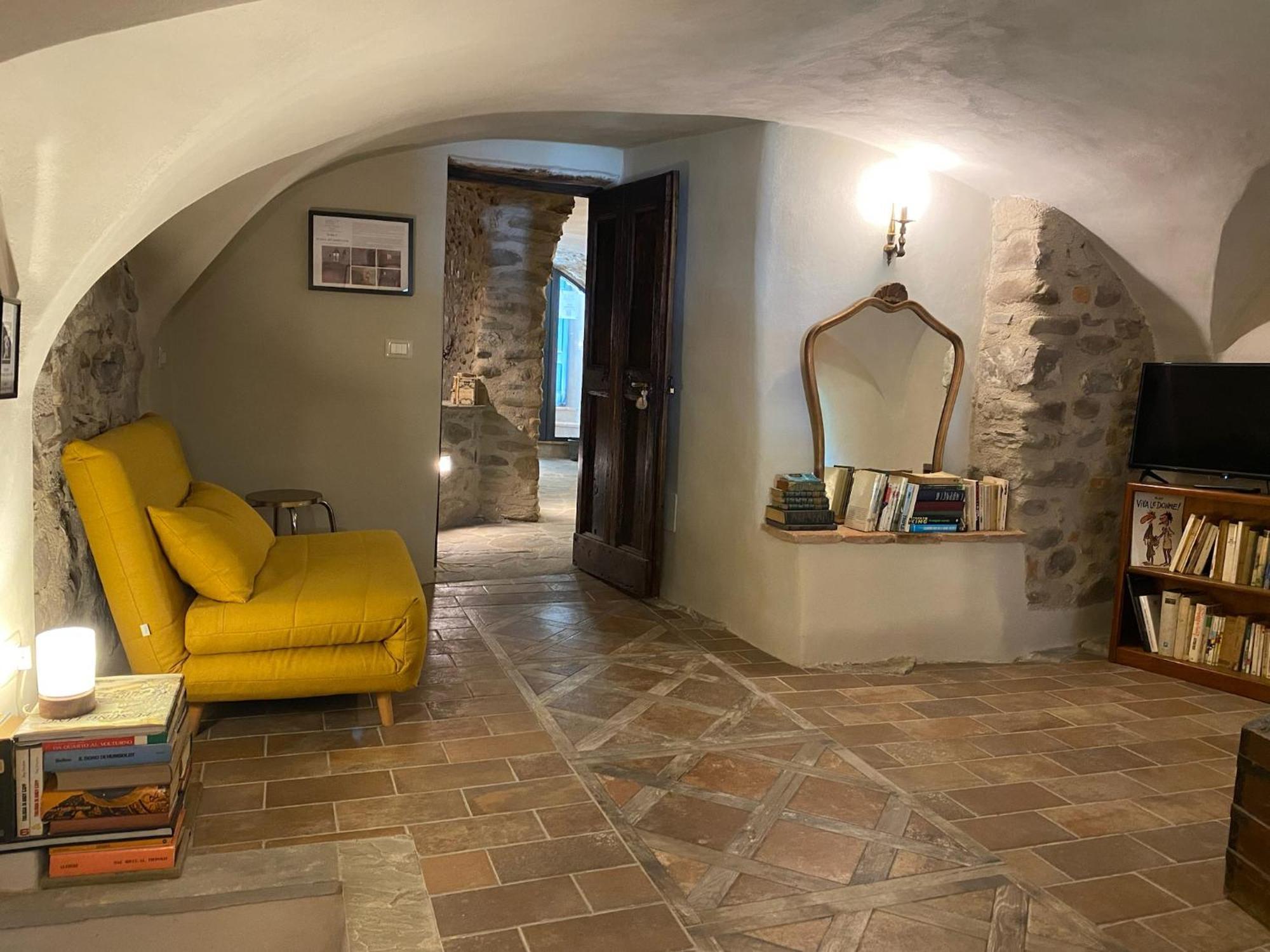 La Casa Medievale Suites E Spa Pontremoli Esterno foto