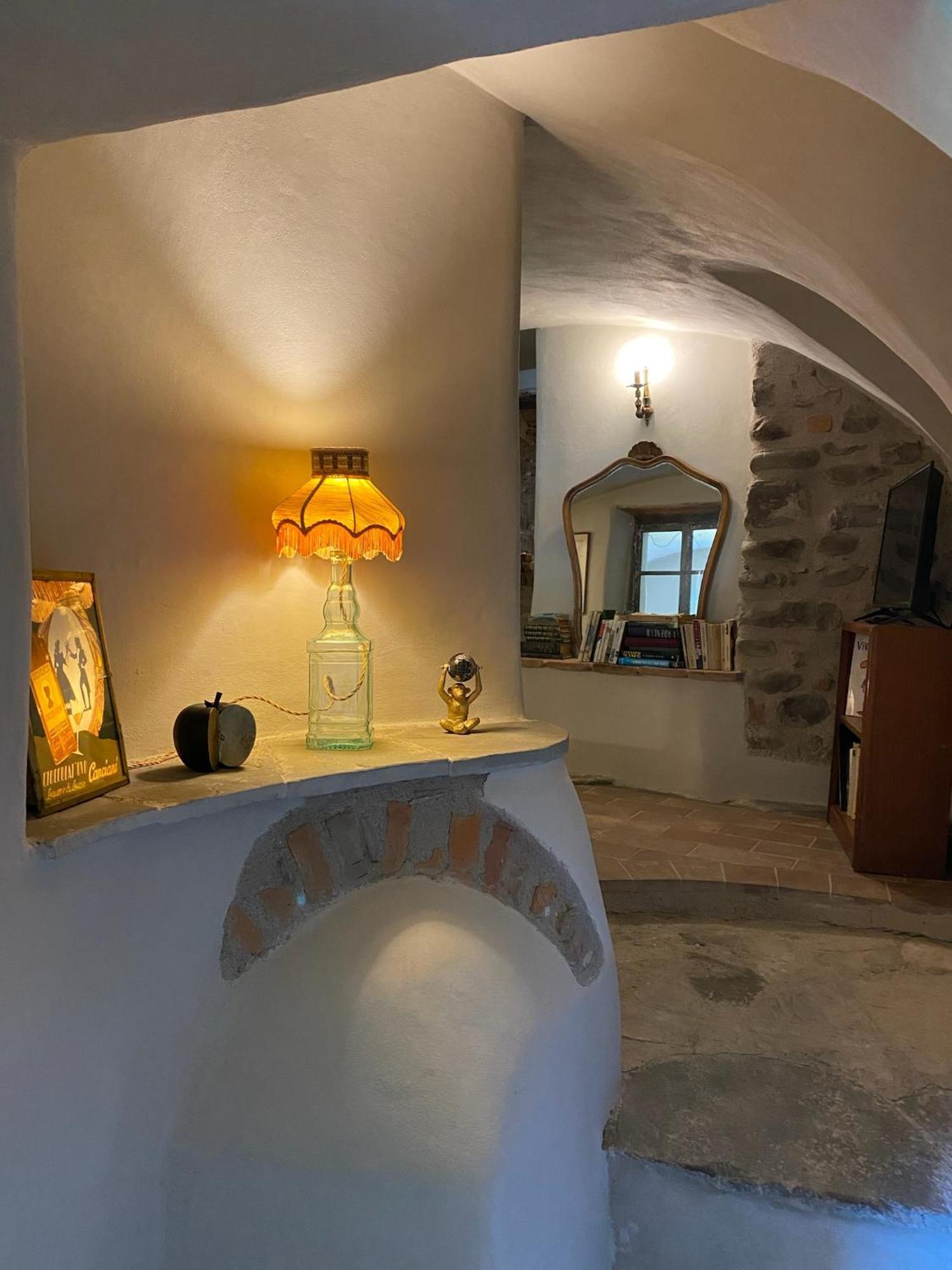 La Casa Medievale Suites E Spa Pontremoli Esterno foto