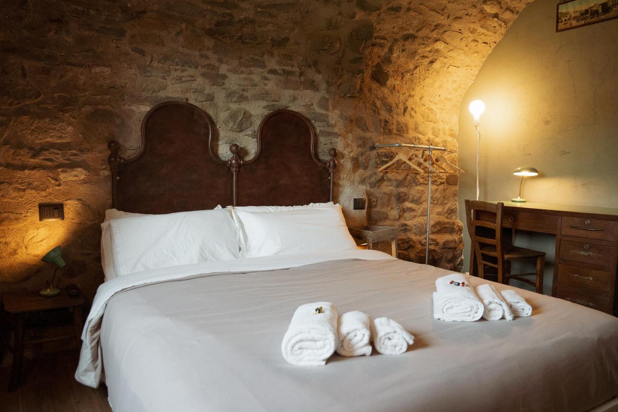 La Casa Medievale Suites E Spa Pontremoli Esterno foto