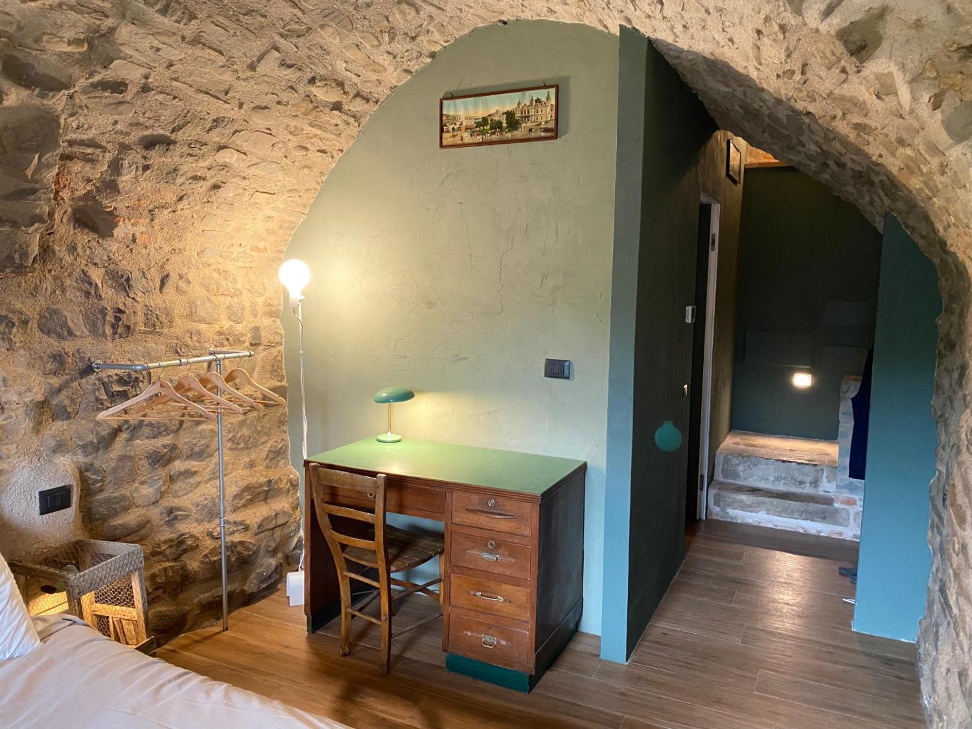 La Casa Medievale Suites E Spa Pontremoli Esterno foto